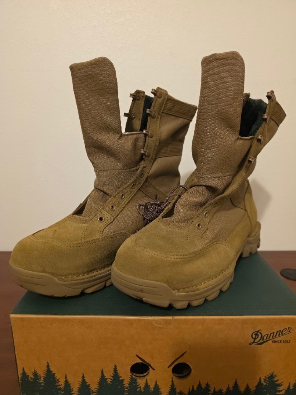 Danner Men's Olive/Tan Military Style Field Boots